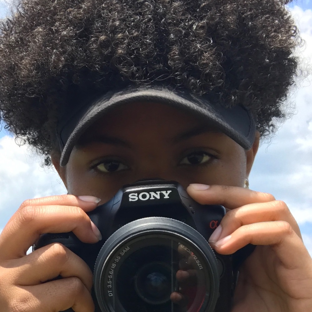 Meet your Posher, Shania