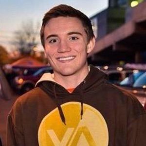 Meet your Posher, Logan