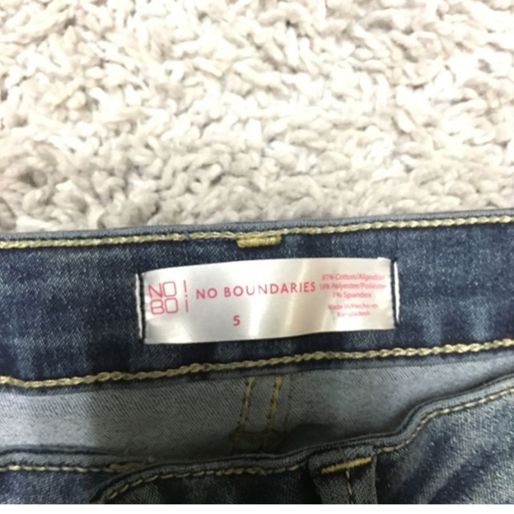 Jeans - Picture 4 of 4