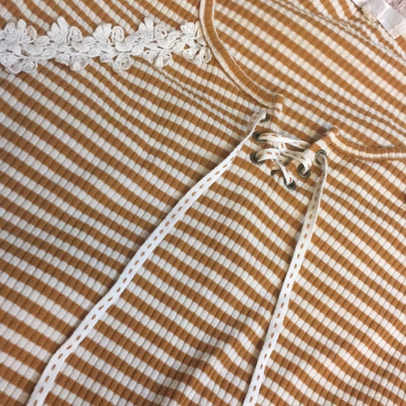 Shirt - Picture 2 of 4