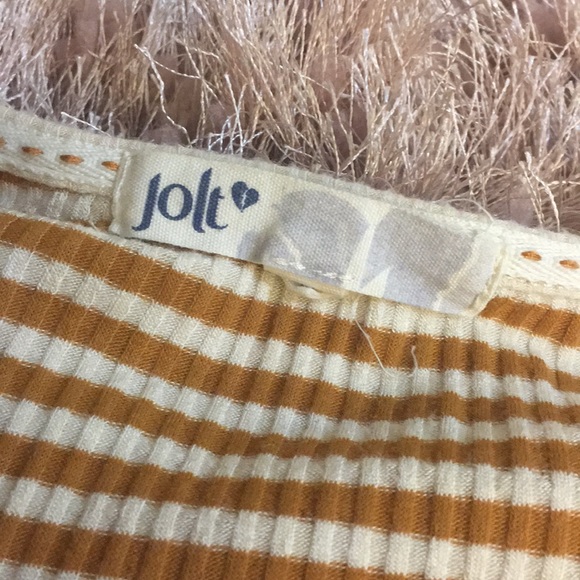 Shirt - Picture 3 of 4