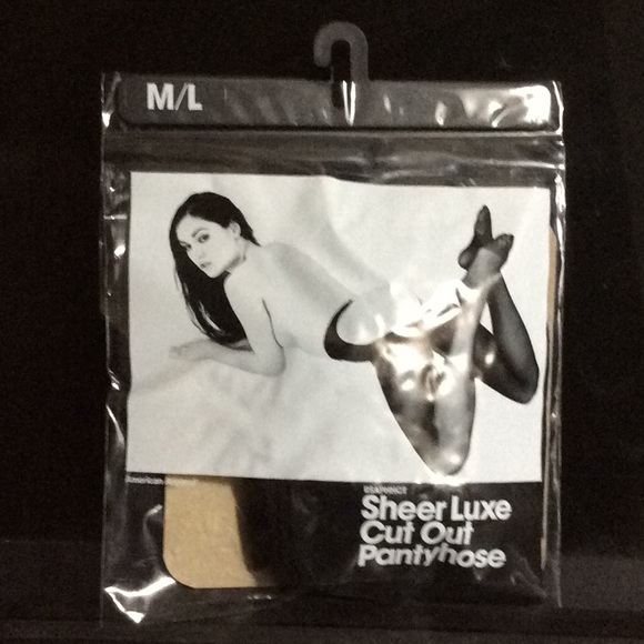 American Apparel Sheer Luxe Cut Out Pantyhose - Picture 2 of 2