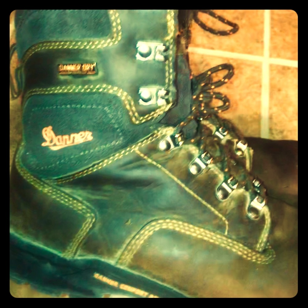 Danner 8.5 Quality leather and thermal insulated