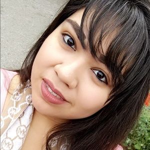 Meet your Posher, Diana