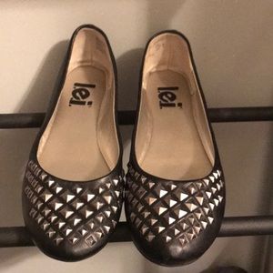 Studded flats