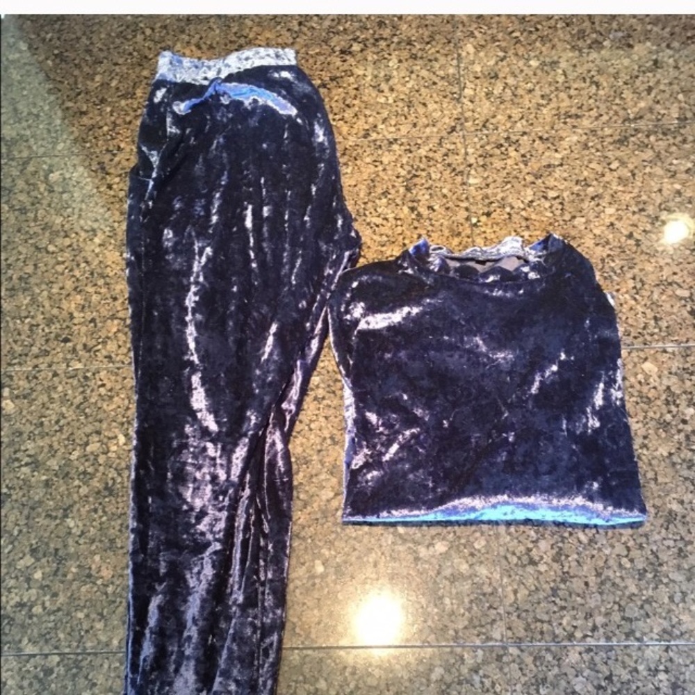 Velvet tracksuit