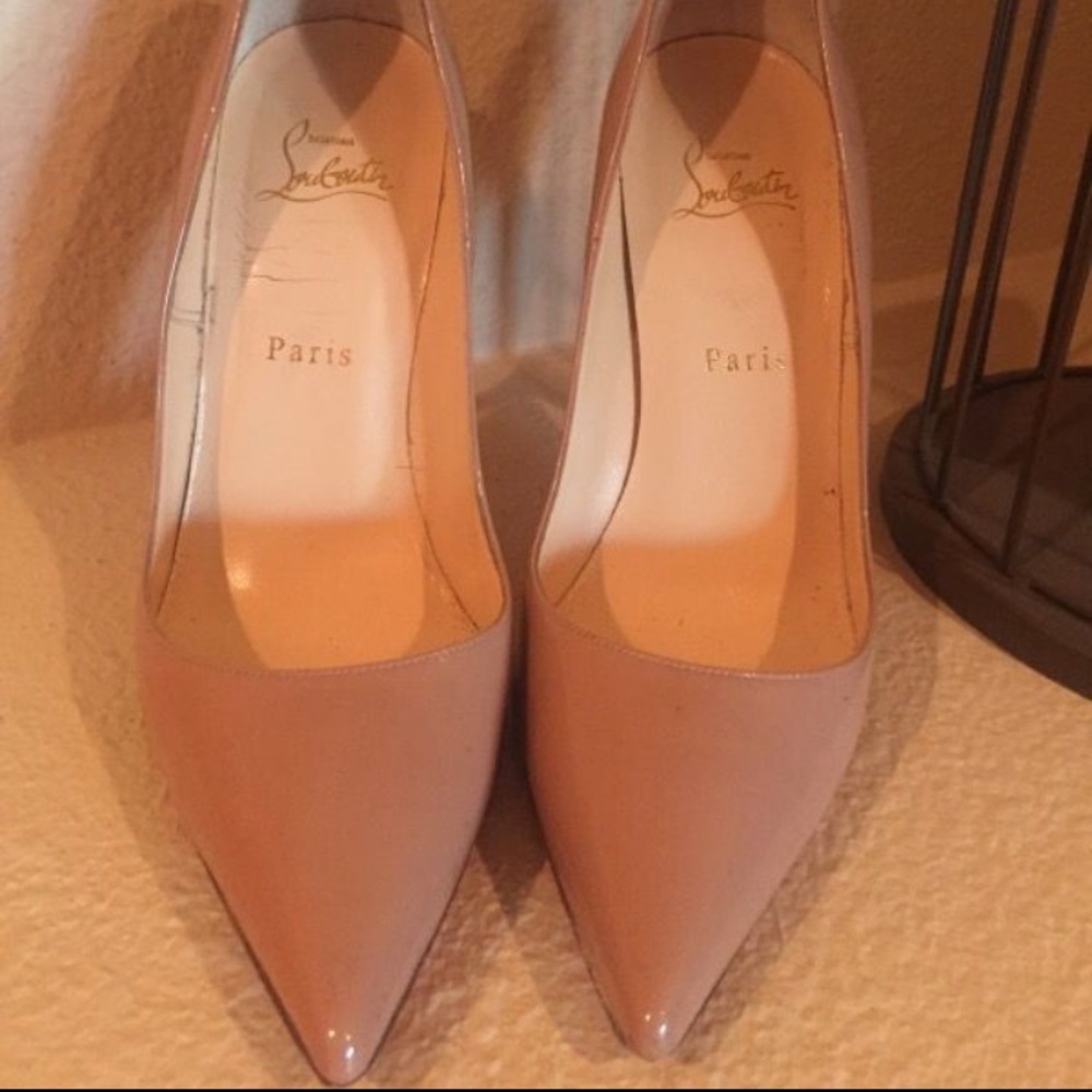 Christian Louboutin size 9.5 so kate
