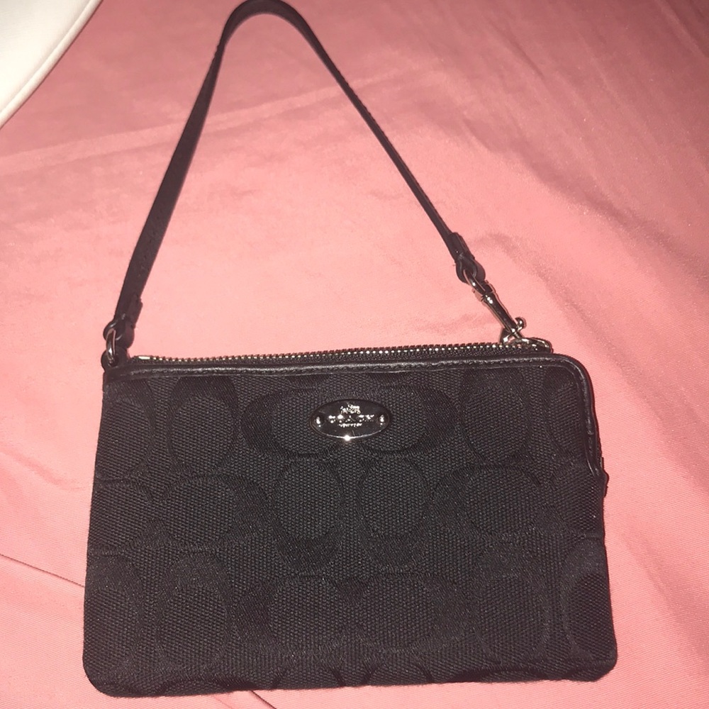 COACH wristlet wallet