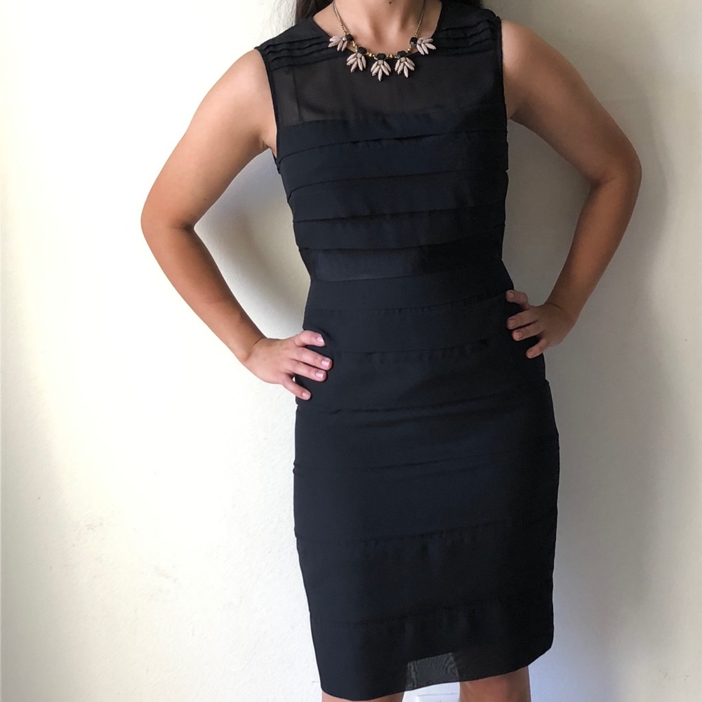 Adrianna Papell Short  Black Dress