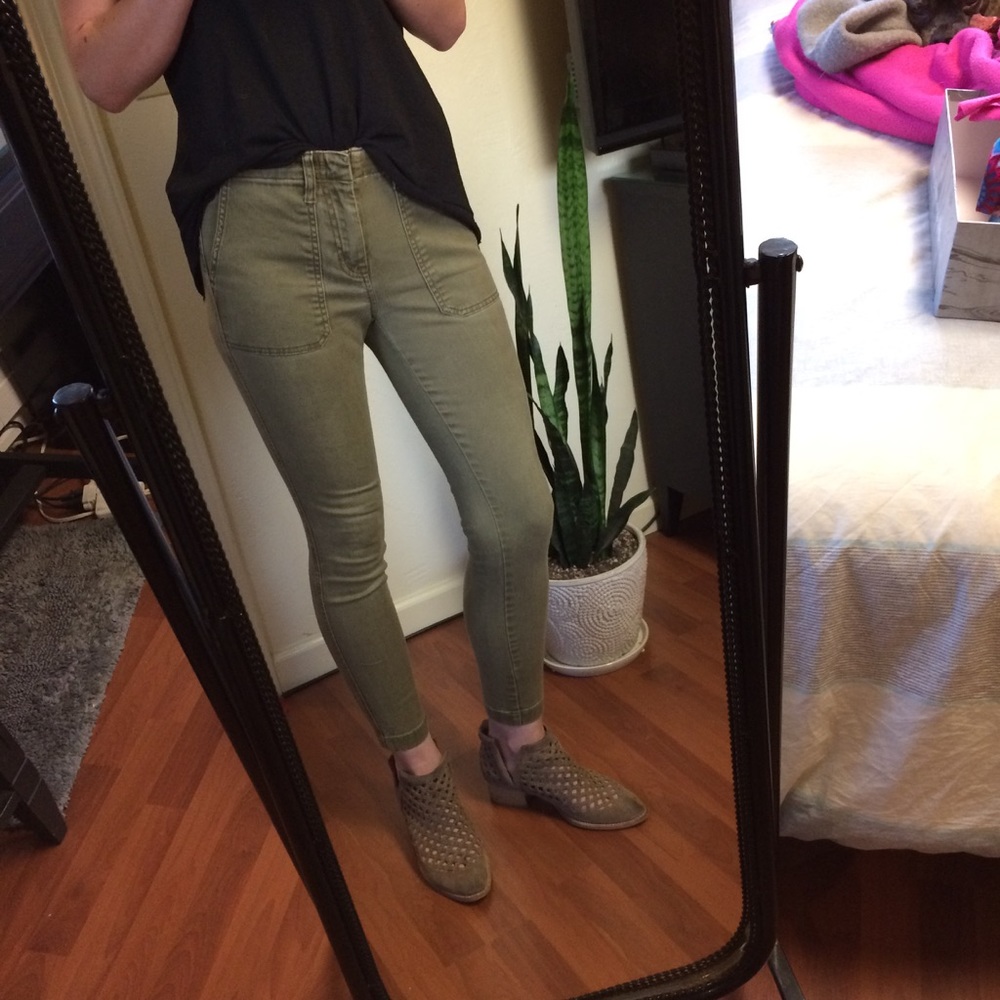 J Crew Factory Green Cargo Skinnys