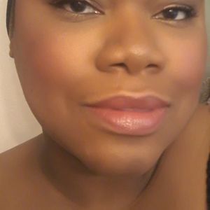 Meet your Posher, Lakeisha