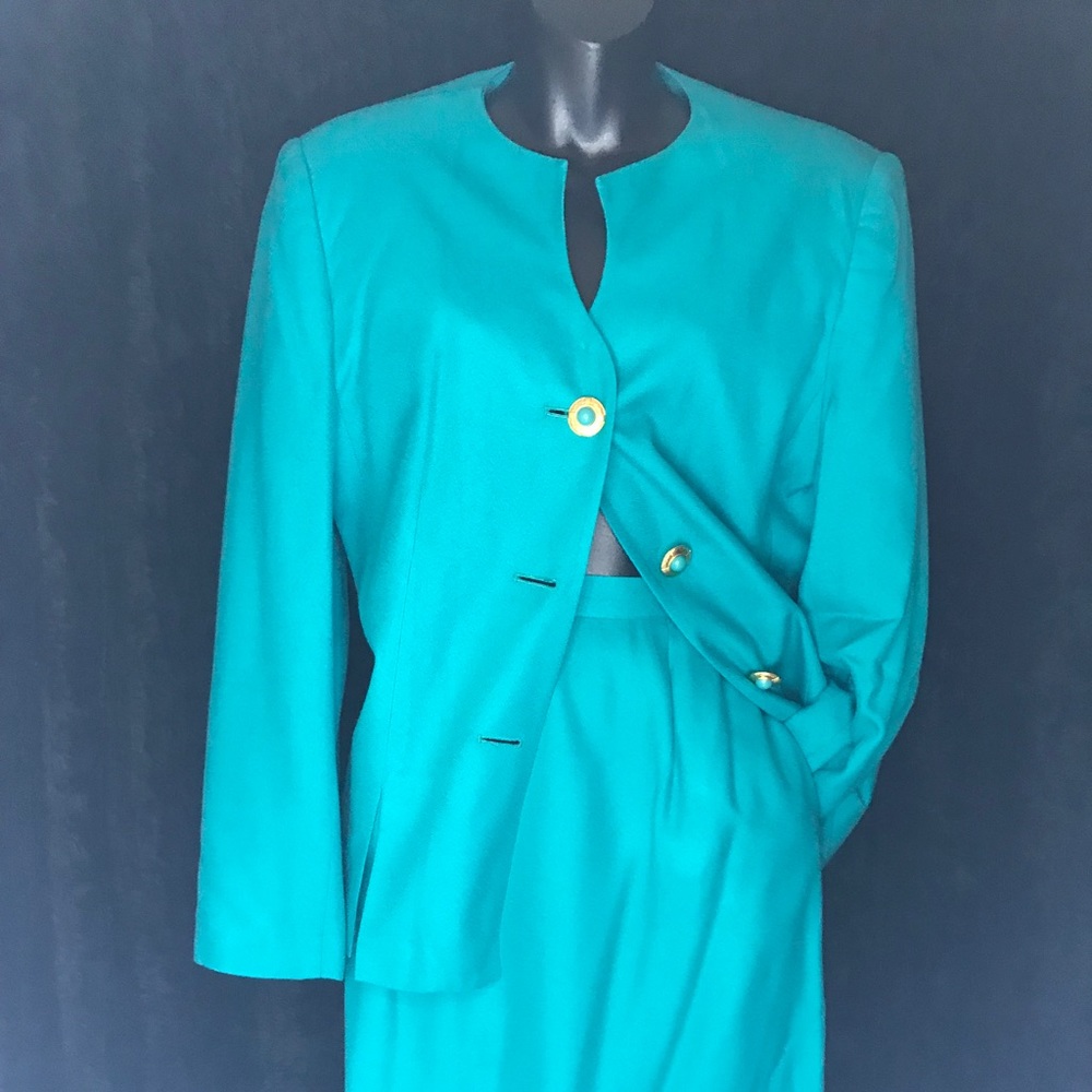 Turquoise 2 Piece Set With Gold Buttons