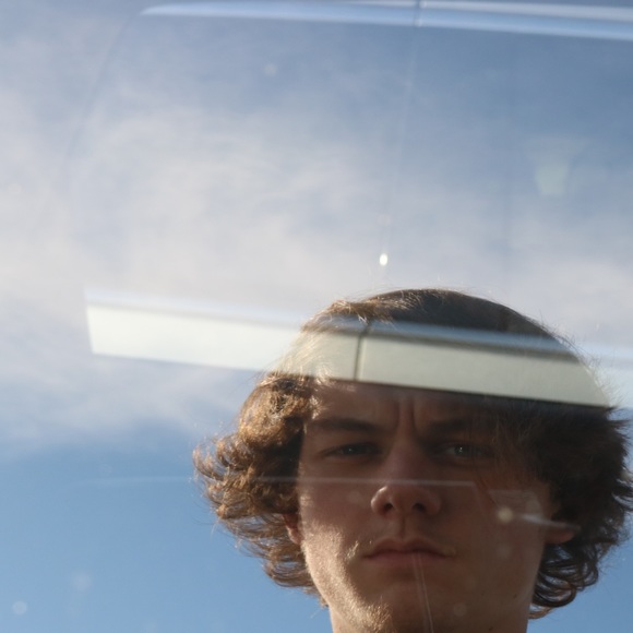 Meet your Posher, Chris - Picture 1 of 1