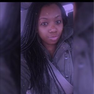 Meet your Posher, Amari