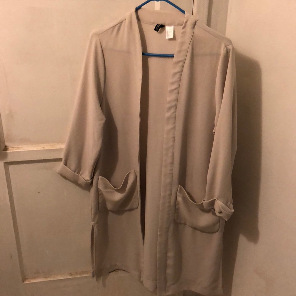 H&M Cardigan - Picture 2 of 3