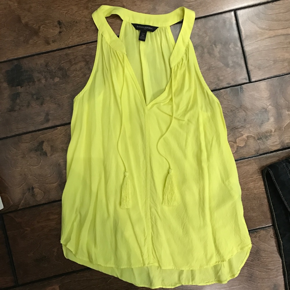 Bright yellow tank