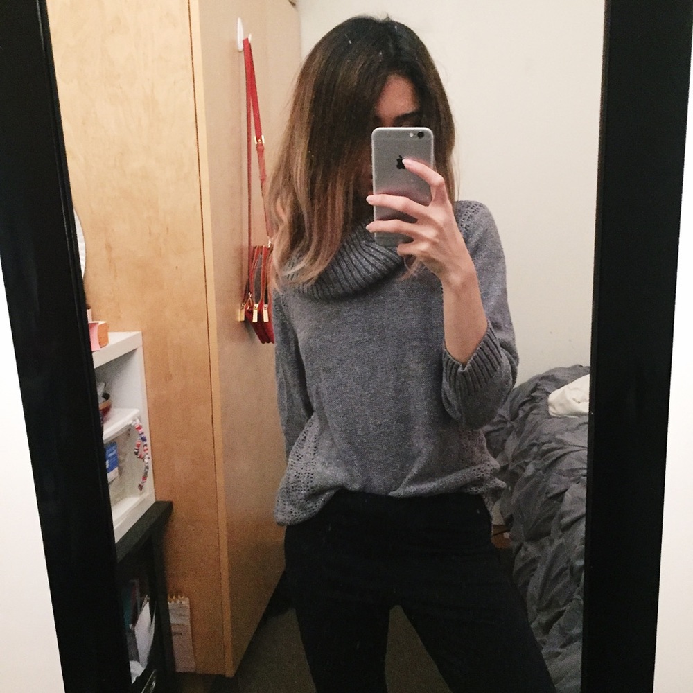 Turtleneck Silver Spark Sweater