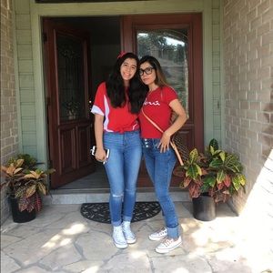 Meet your Posher, Angela