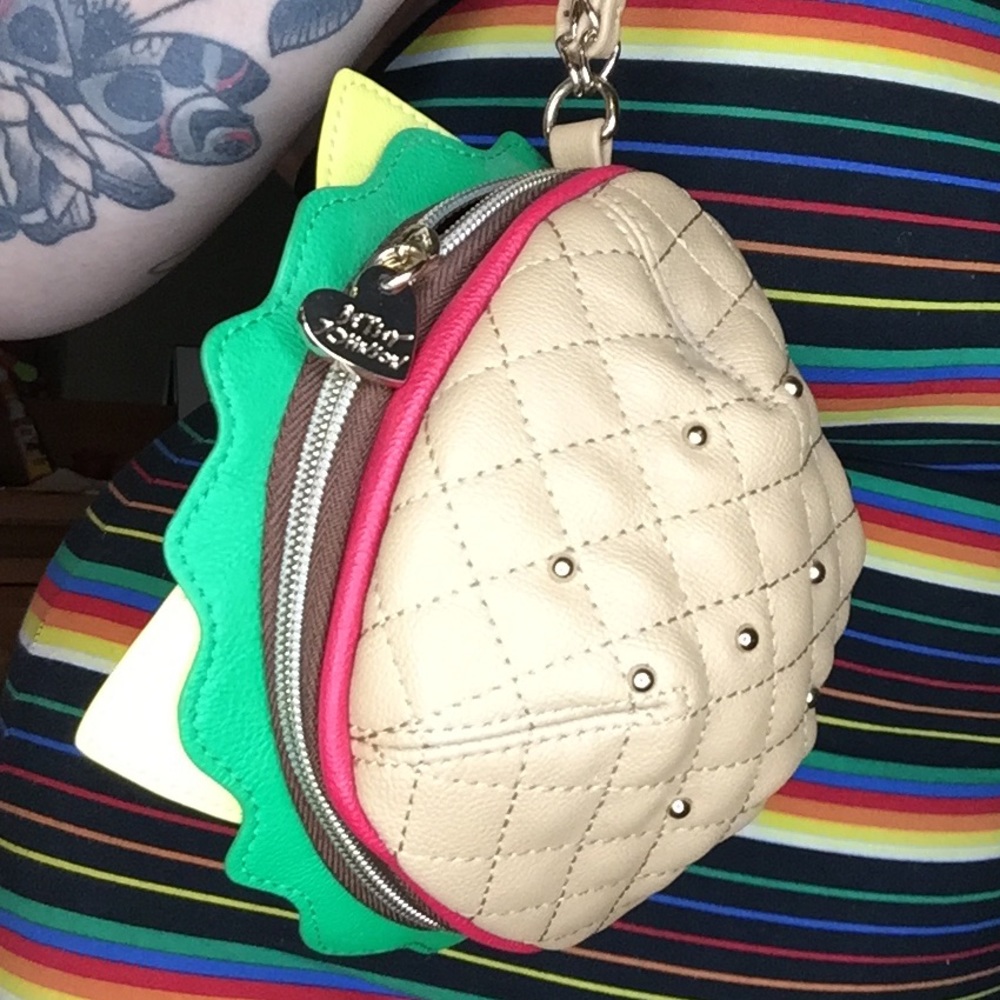 Betsey Johnson Hamburger Burger Novelty Clutch Bag