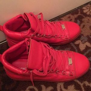 Balenciagas arenas (red)