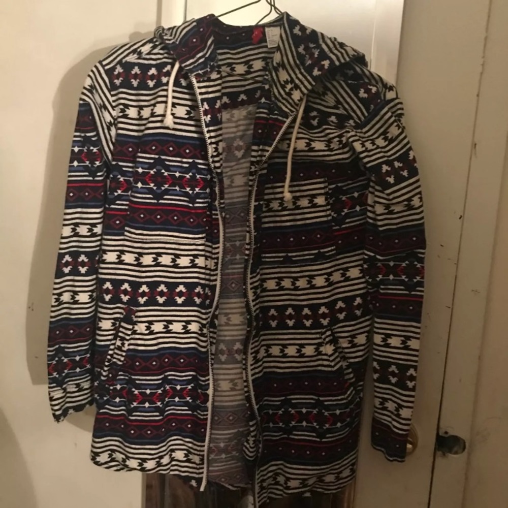 H&M womens Aztec Style Zipup Hoodie size 2