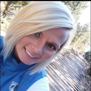 Meet your Posher, Candius