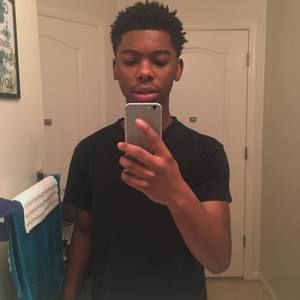 Meet your Posher, Dontay