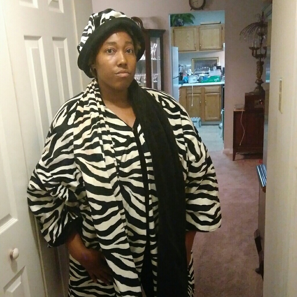 ZEBRA PRINT HAT&COAT