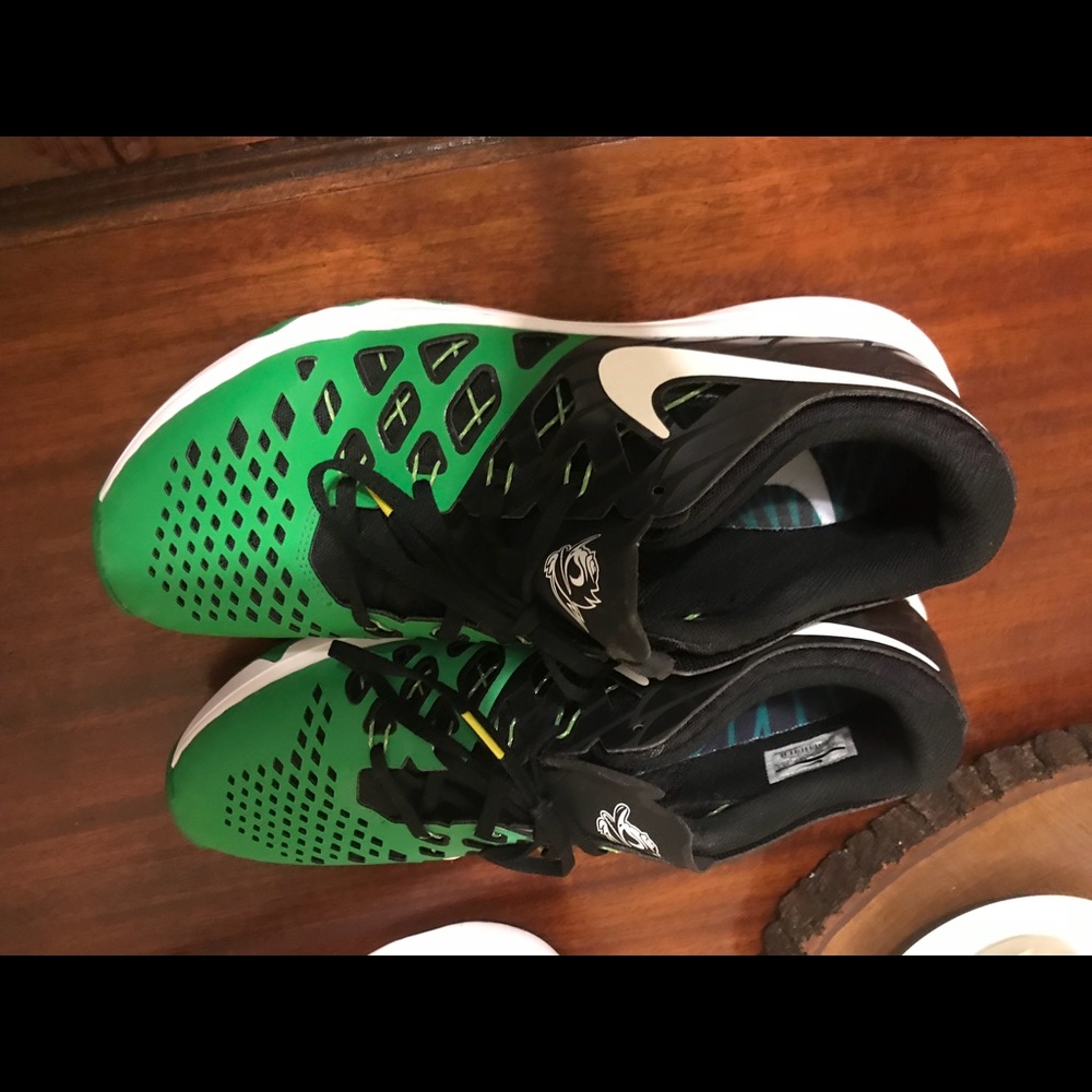 Nike Oregon train speed 4 amp