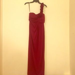 One shoulder maroon long dress