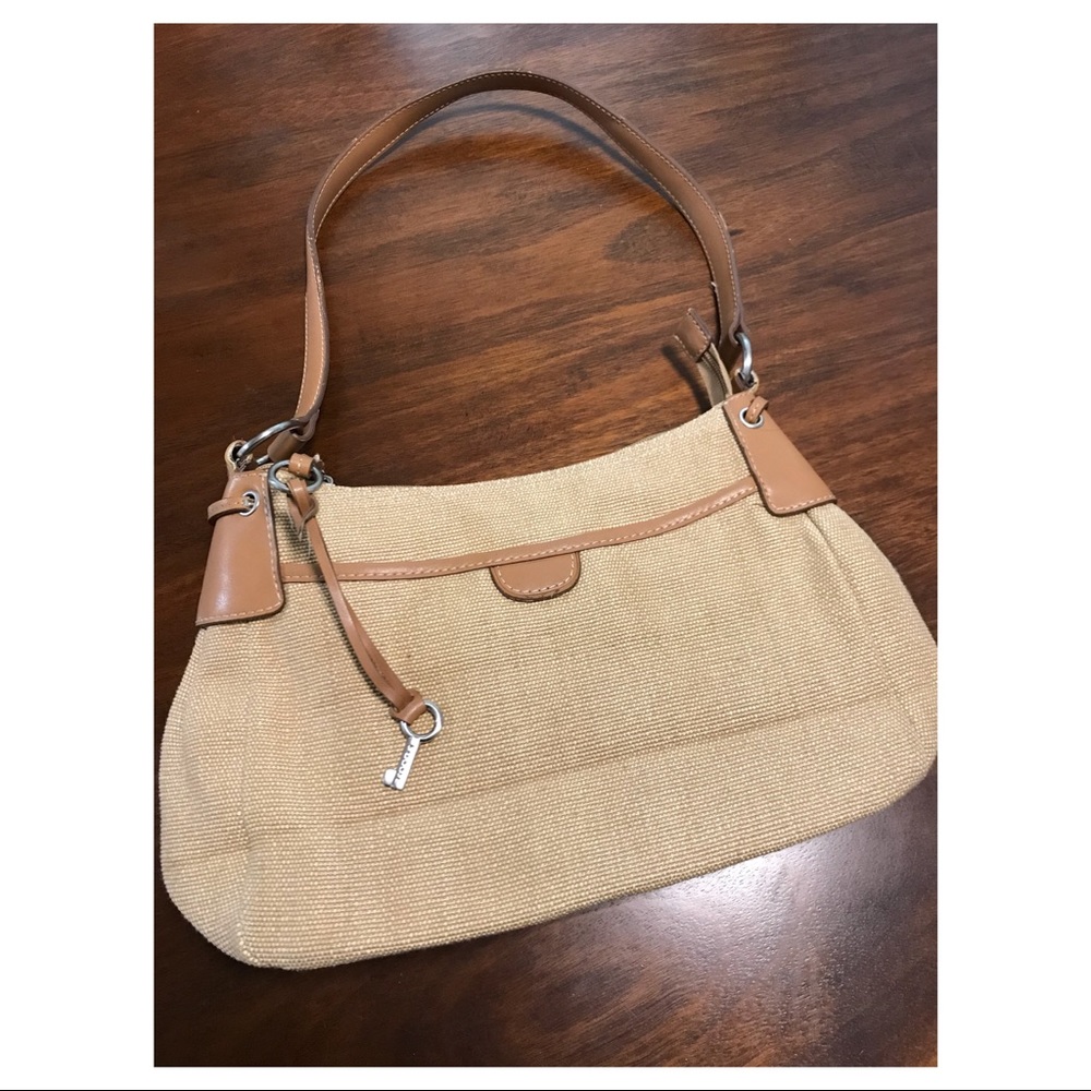 Fossil purse