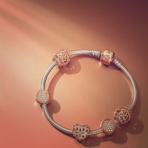 PANDORA BRACELET