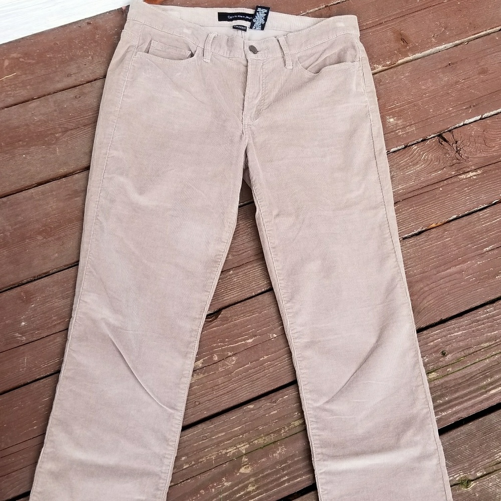 SOLD - Picture 3 of 4