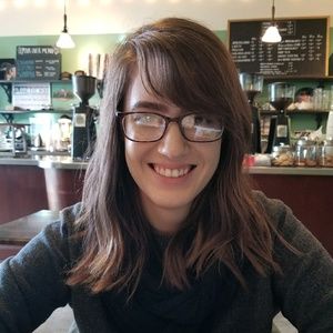 Meet your Posher, Alyssa