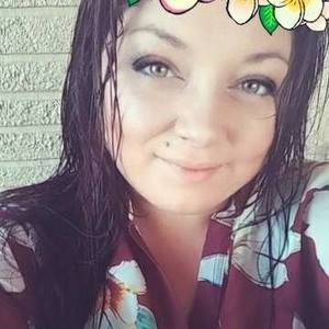 Meet your Posher, Alexia