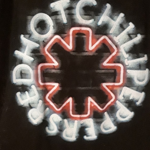 Red Hot Chili Peppers "groupie shirt" - Picture 2 of 3