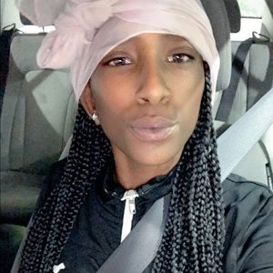 Meet your Posher, Brenizia