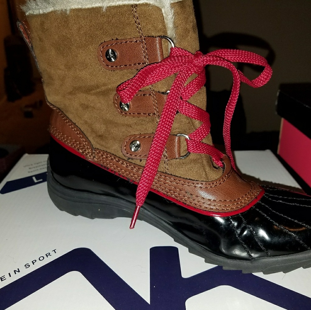 Winter boots