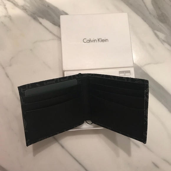 🔥1 LEFT! Men’s Calvin Klein Leather Wallet - Picture 2 of 3
