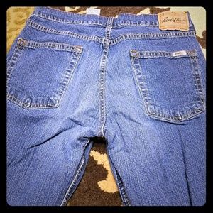 Size 8L levi strauss co