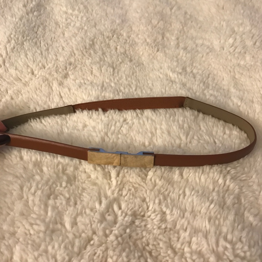 Tan Banana Republic Belt, genuine leather, Small