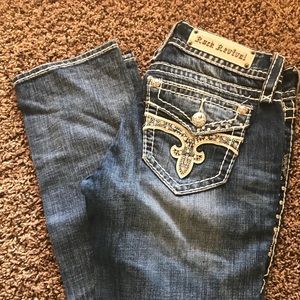 Rock revival straight