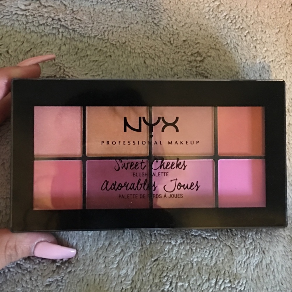 Nyx blush palette