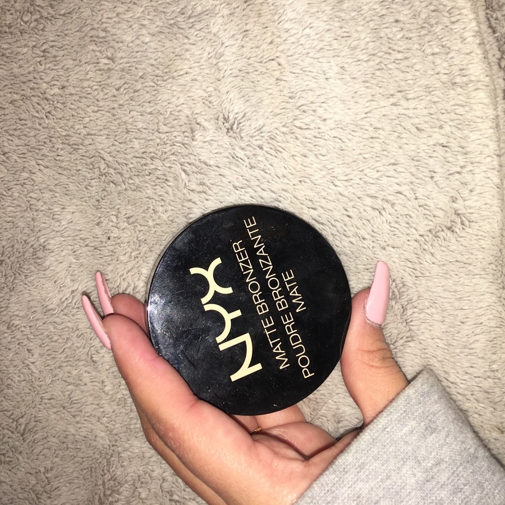 Nyx bronzer & blush