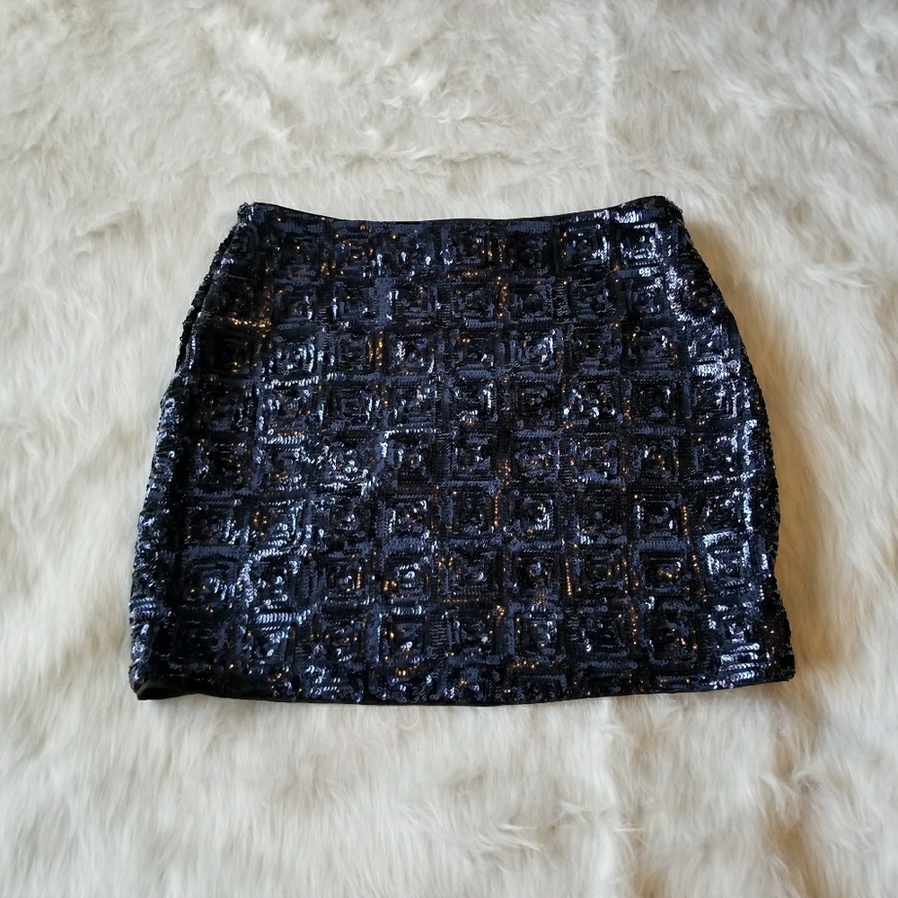 Navy blue sequined skirt