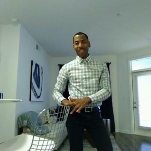 Meet your Posher, Charles