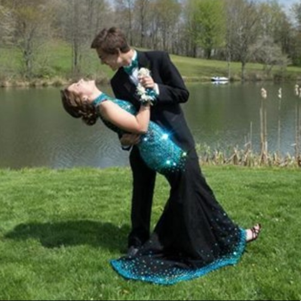 Emerald Vienna Prom Gown, Hand Beaded