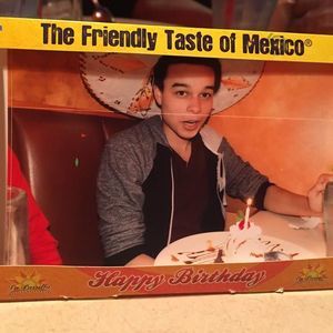 Meet your Posher, Alex