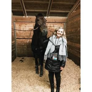 Meet your Posher, Taylor