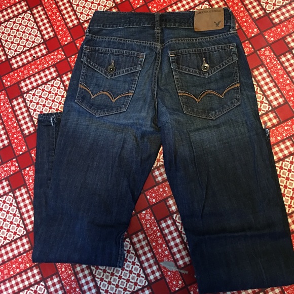 Like new American Eagle jeans. Size 31/32 - Picture 2 of 3